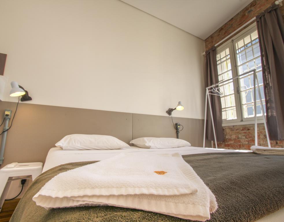 Brick Hostel ポルト・アレグレ エクステリア 写真