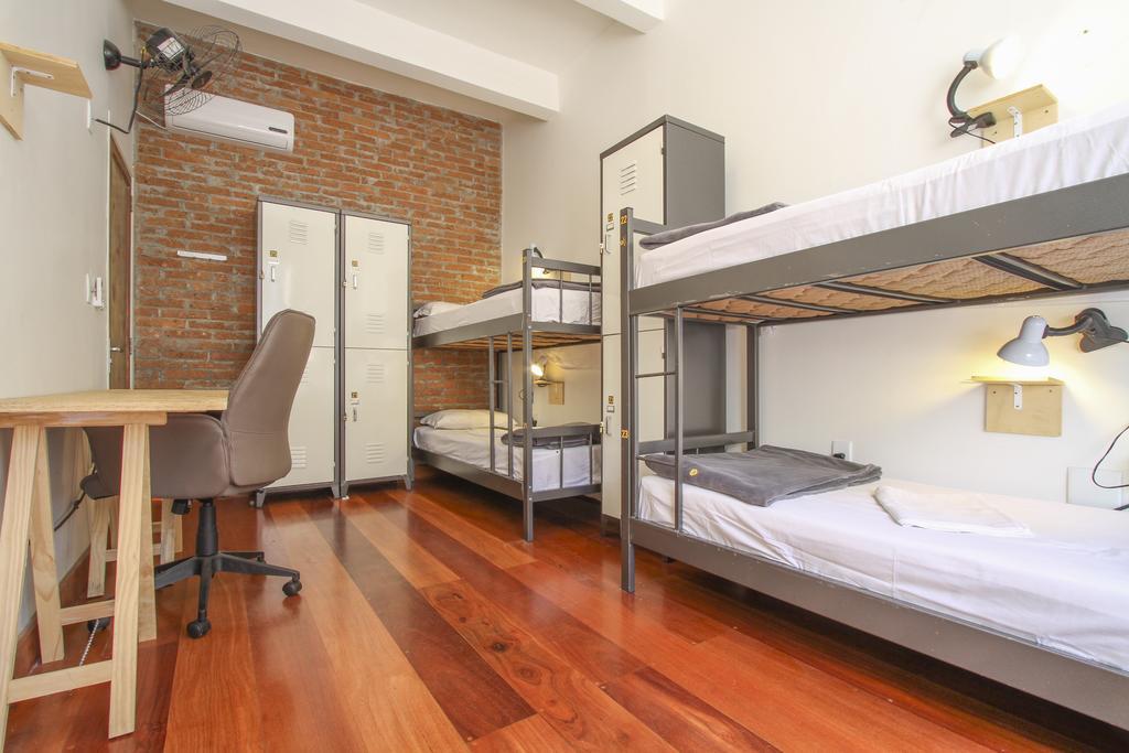 Brick Hostel ポルト・アレグレ エクステリア 写真
