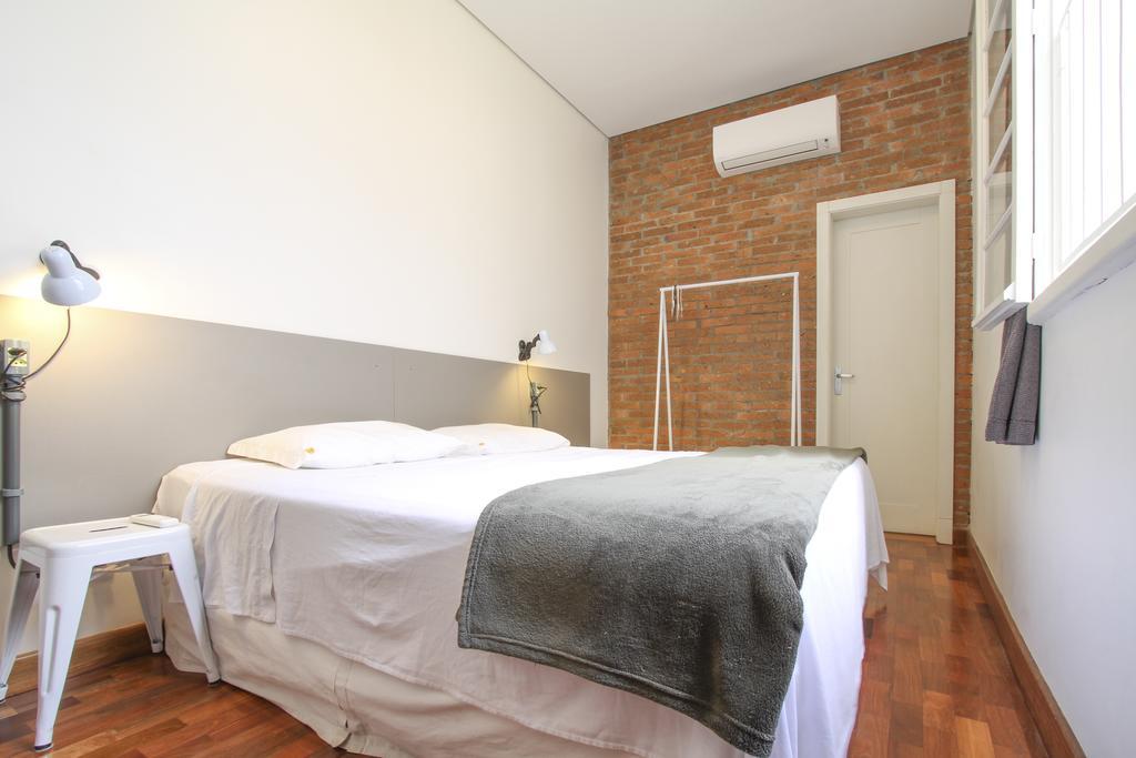 Brick Hostel ポルト・アレグレ エクステリア 写真